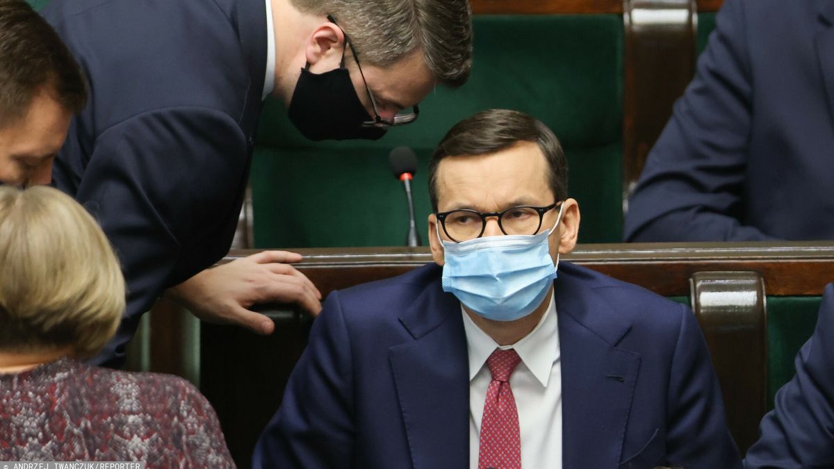 41. posiedzenie Sejmu IX kadencji09.11.2021 Warszawa Sejm 41. posiedzenie Sejmu IX kadencji   fot. Andrzej Iwanczuk/REPORTERn/z: Piotr Muller, Mateusz Morawiecki, Tadeusz CymanskiAndrzej Iwanczuk/REPORTER