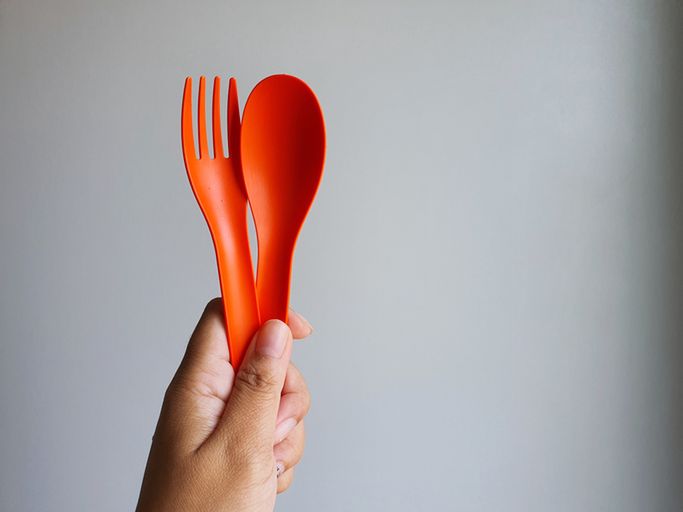 Koilonychia (paznokcie łyżeczkowate) - przyczyny, diagnostyka, leczenie