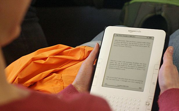 Polski rząd walczy w UE o niższy VAT na e-booki. O ile będzie taniej, jeśli się uda? 2