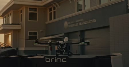 Strażnik ze Starlinkiem. Dron zastąpi policjantów?