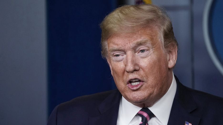 Koronawirus na świecie. Urzędnicy administracji Donalda Trumpa nie przekażą już WHO pieniędzy. 