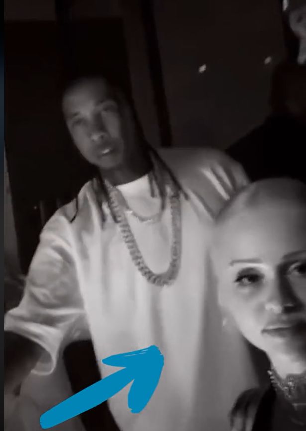 Lila Janowska imprezuje z Tygą