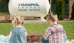 Dziecięce objaśnienia domowe reklamują Gaspol Energy ze stałą ceną przez 3 lata (wideo)