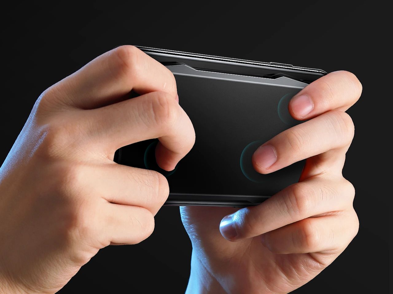 MUJA – touchpad do grania na smartfonie. Z nim nie zasłonisz ekranu palcem