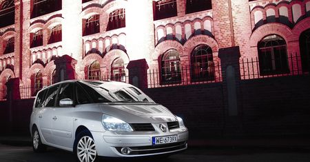Nowe Renault Espace – SUV i MPV w jednym