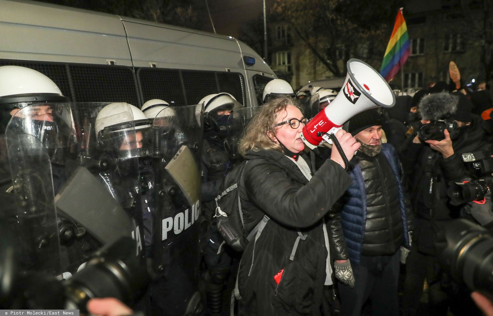 Jeden z pierwszych protestów Strajku Kobiet po wyroku Trybunału Konstytucyjnego 