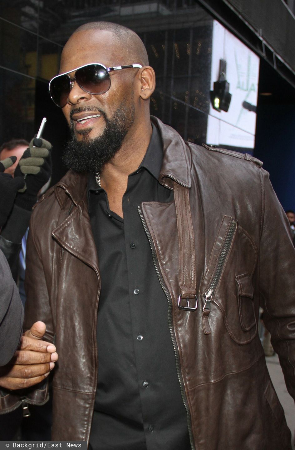 TemporaryMiami Gardens, FL  - **FILE PHOTOS** R. Kelly Sentenced To 30 Years In Prison On Federal Sex Trafficking And Racketeering.

MIAMI GARDENS, FL - MARCH 21: R Kelly performs onstage at the 10th Annual Jazz in the Gardens: Celebrating 10 Years of Great Music at Sun Life Stadium on March 21, 2015 in Miami Gardens, Florida.

Pictured: R. Kelly

BACKGRID USA 29 JUNE 2022 

BYLINE MUST READ: MediaPunch / BACKGRID

USA: +1 310 798 9111 / usasales@backgrid.com

UK: +44 208 344 2007 / uksales@backgrid.com

*UK Clients - Pictures Containing Children
Please Pixelate Face Prior To Publication*MPNC