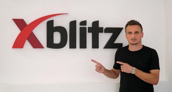 Sławomir Peszko w reklamie alkomatów Xblitz