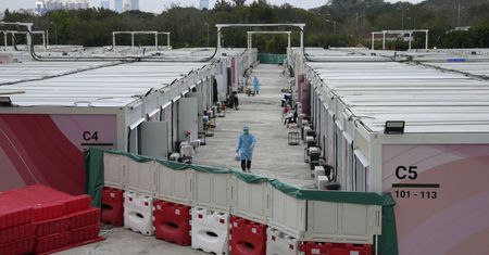 51 milionów ludzi w lockdownie. Chiny walczą z największą dotychczasową falą COVID-19