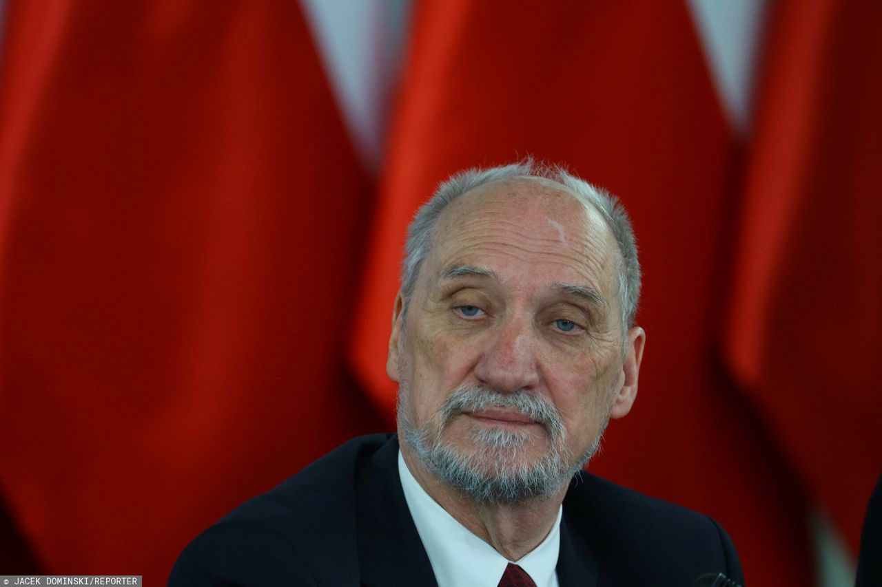 Macierewicz z orderem od prezydenta? Nieoficjalne doniesienia