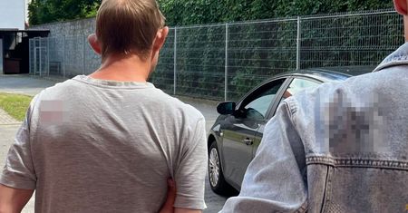 Znęcał się nad swoimi rodzicami i groził śmiercią znajomej. Grozi mu wysoka kara
