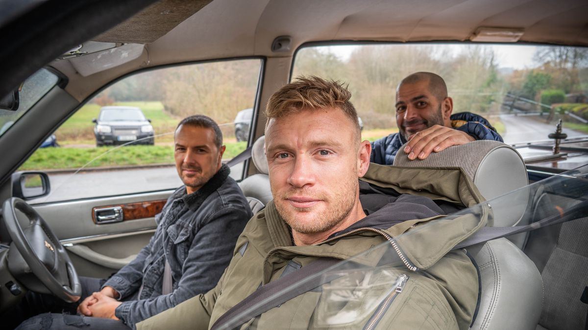 Prowadzący program Top Gear: Paddy McGuinness, Freddie Flintoff i Chris Harris 