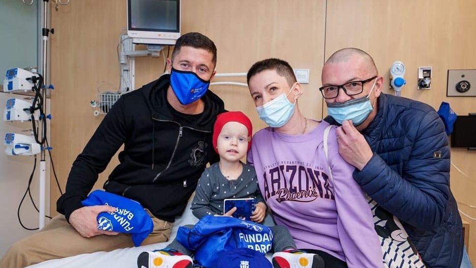 Rodzice zebrali dwa miliony na leczenie 2-letniego Bruna. Dzień wcześniej w szpitalu odwiedził go Robert Lewandowski