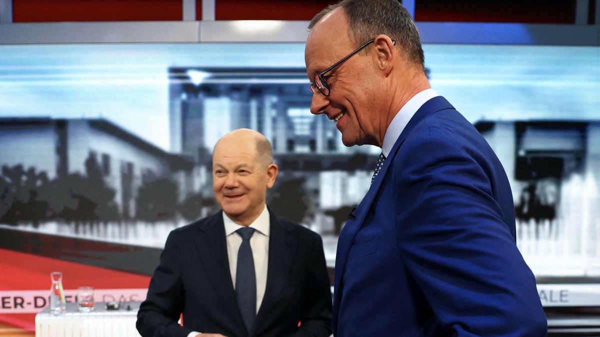 Olaf Scholz oraz Frederich Merz - szefowie największych partii 