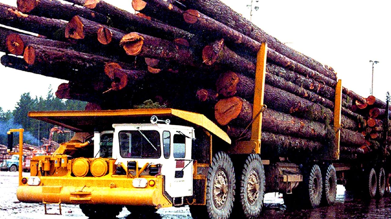 Butler Mark V: A testament to necessity's invention, marking an era in lumber transportation