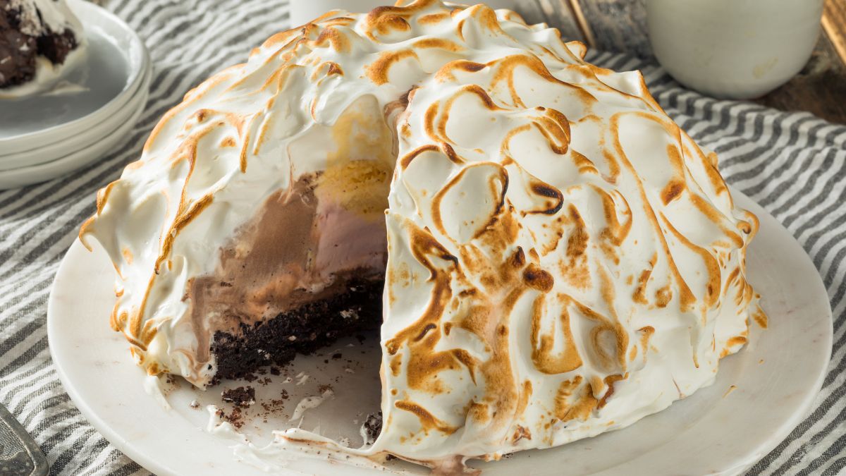 Ciasto Alaska to deser dla miłośników lodów