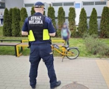 Zapłakany 7-latek nie poszedł do szkoły. Mówił, że do prześladują