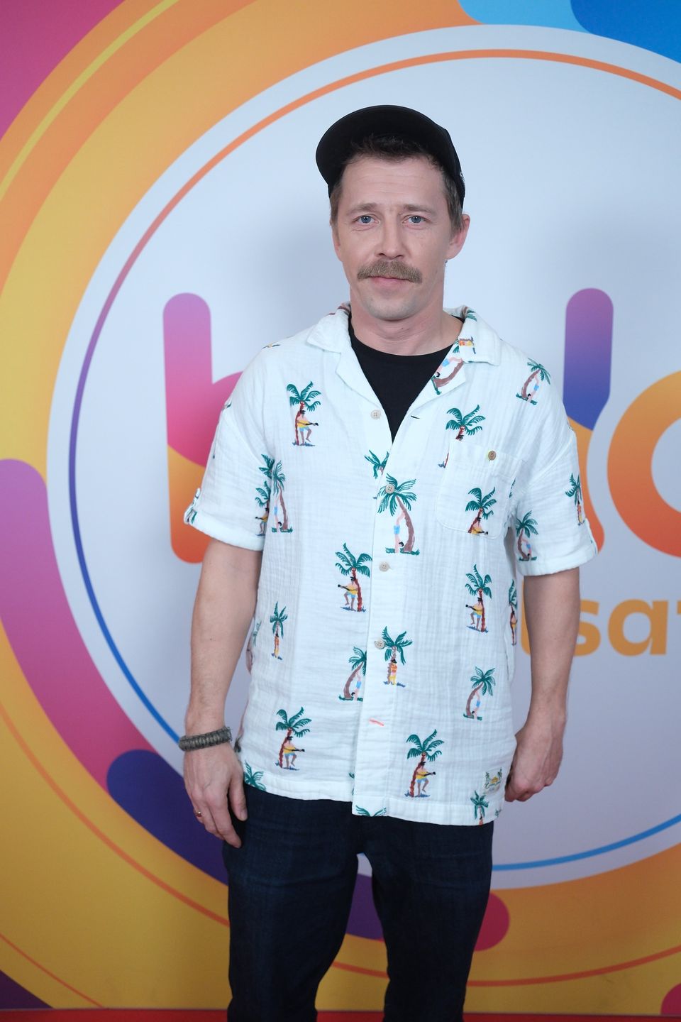 Bartosz Obuchowicz w studiu telewizji Polsat