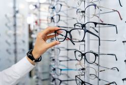 Де у Варшаві безкоштовно перевірити зір та отримати окуляри