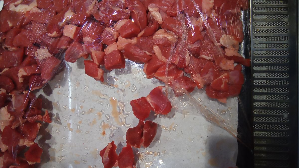 WHO ostrzega przed jedzenie boczku