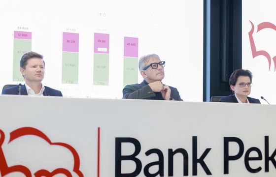Żubr do odstrzału? Eksperci ostrzegają przed rebrandingiem Pekao