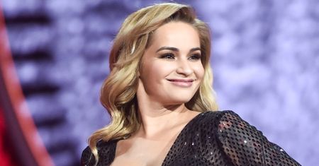 Ewelina Lisowska pozdrawia fanów na Instagramie, publikując zdjęcie KSZTAŁTYCH POŚLADKÓW. "Czasami mam już wszystko GDZIEŚ" (FOTO)