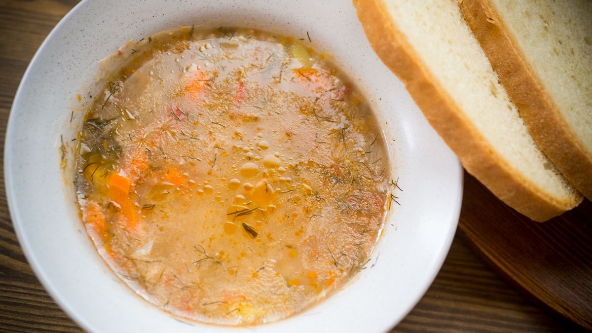 Niesłusznie zapomniana babcina zupa