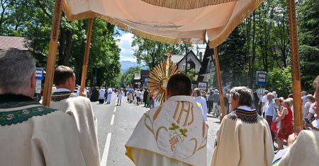 Wolne po Bożym Ciele. Kto musi pracować w piątek?