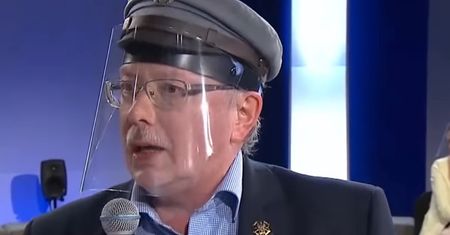Awantura w TVP Info.  Adam Słomka, program na żywo i interwencja ochrony