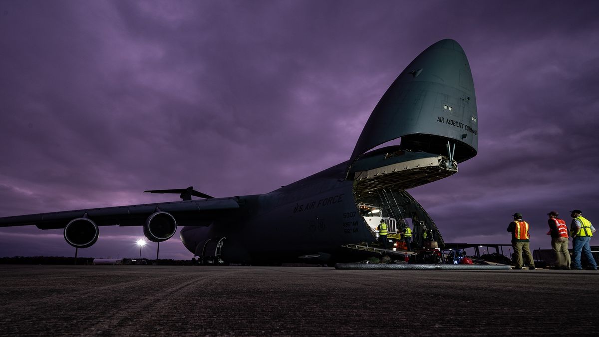 C-5 Galaxy wylądował na Azorach. Weźmie udział w ataku na Iran?