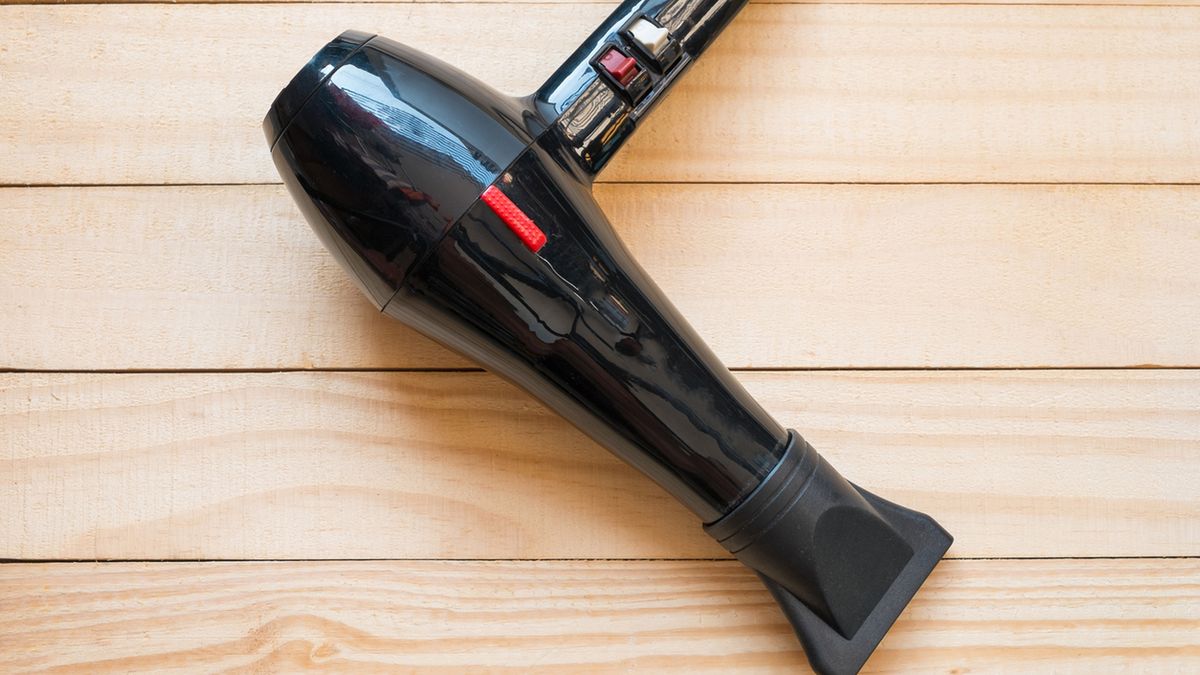 Suszarki do włosów do 50 zł 1