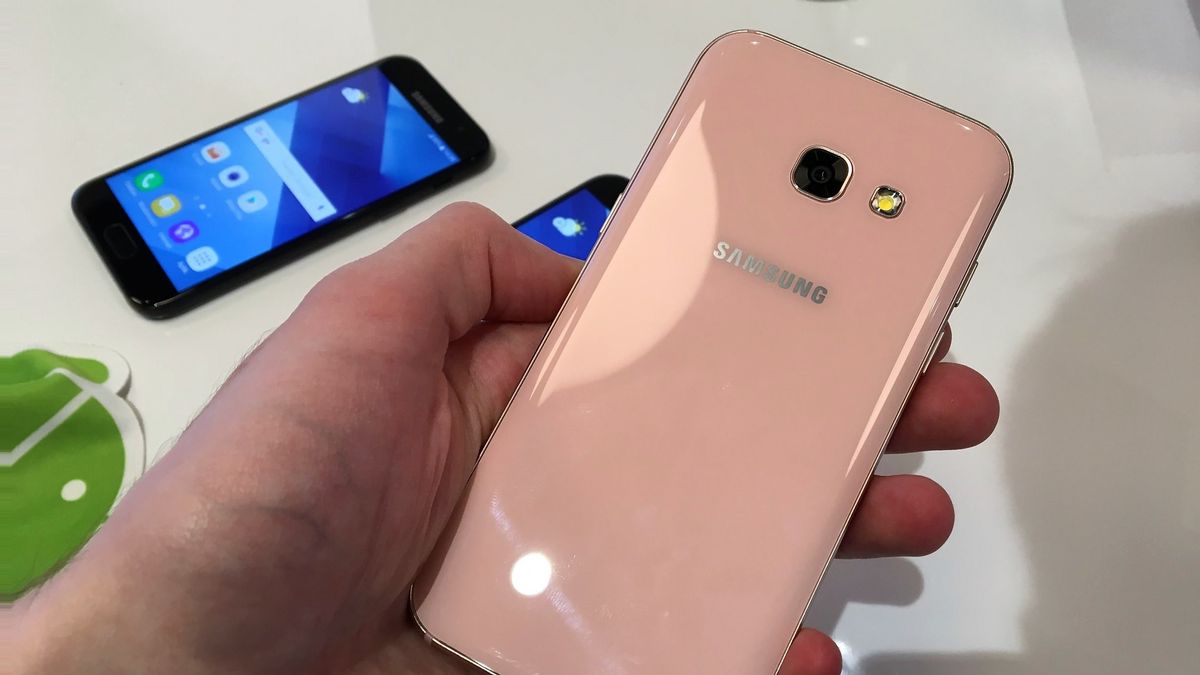 Samsung Galaxy A3 i A5 (2017) - wideoprezentacja 1