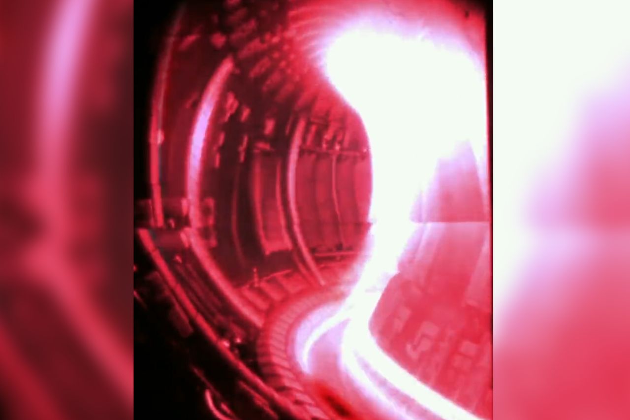 Naukowcy pokazali środek reaktora termojądrowego podczas pracy. Padł nowy rekord!