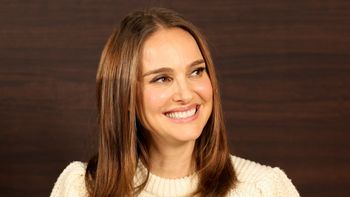 Natalie Portman chwali się CIĄŻOWYM BRZUSZKIEM: "Odliczam dni" (FOTO)