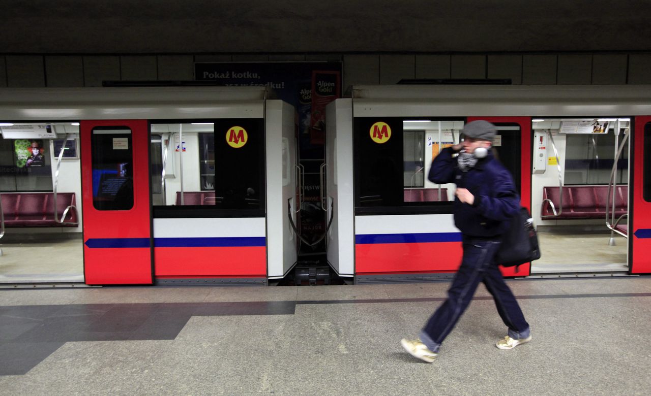 Metro Warszawskie. Nocne kursy zawieszone