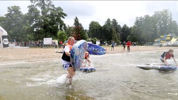 Pierwsze Mistrzostwa Sup by Fey w Charzykowach. Nie ostatnie, bo impreza była… pierwsza klasa