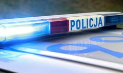 Kłecko. Zuchwała kradzież. Wysadzili bankomat obok komisariatu policji