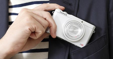 Fujifilm XQ1 – kieszonkowy kompakt klasy premium