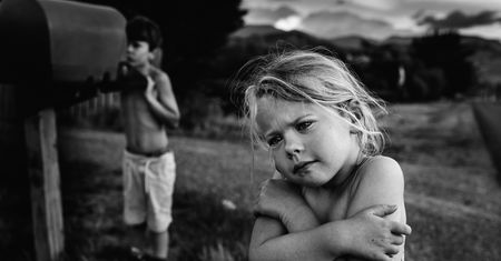 Fotografująca mama dokumentuje dorastanie swoich dzieci z dala od najnowszej technologii