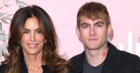 Mroczne kulisy odwyku, na którym ZMARŁ syn Cindy Crawford. Dyrektor placówki miał wyrok za narkotyki!