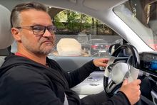 Firma Adama Kornackiego współpracuje z TVP World. 