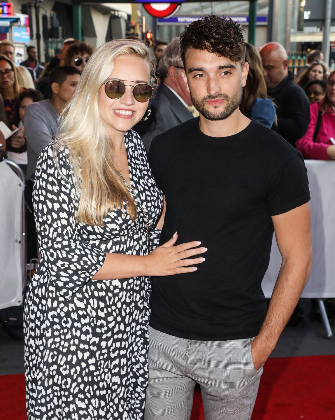 Kelsey Hardwick i Tom Parker 
