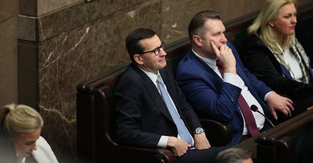 Cała sejmowa opozycja bije na alarm. "Rząd jeszcze nie wie, ile wyda"
