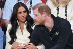 Nie staną obok królowej. Pokazano im, gdzie jest ich miejsce