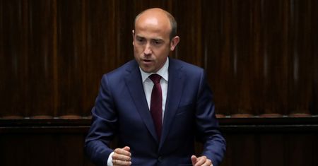 Borys Budka odpowiada na krytykę w partii. Oberwało się Donaldowi Tuskowi