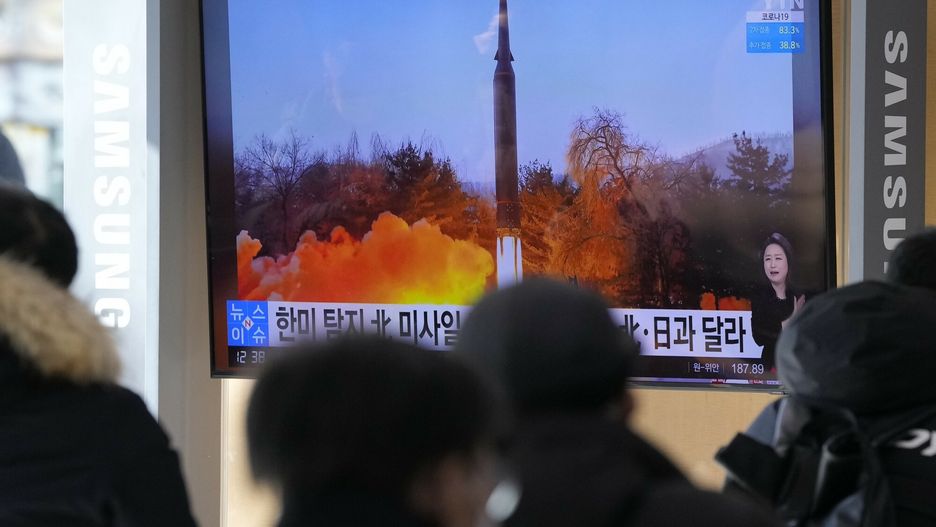 Korea Płn. twierdzi, że wystrzeliła rakietę hipersoniczną