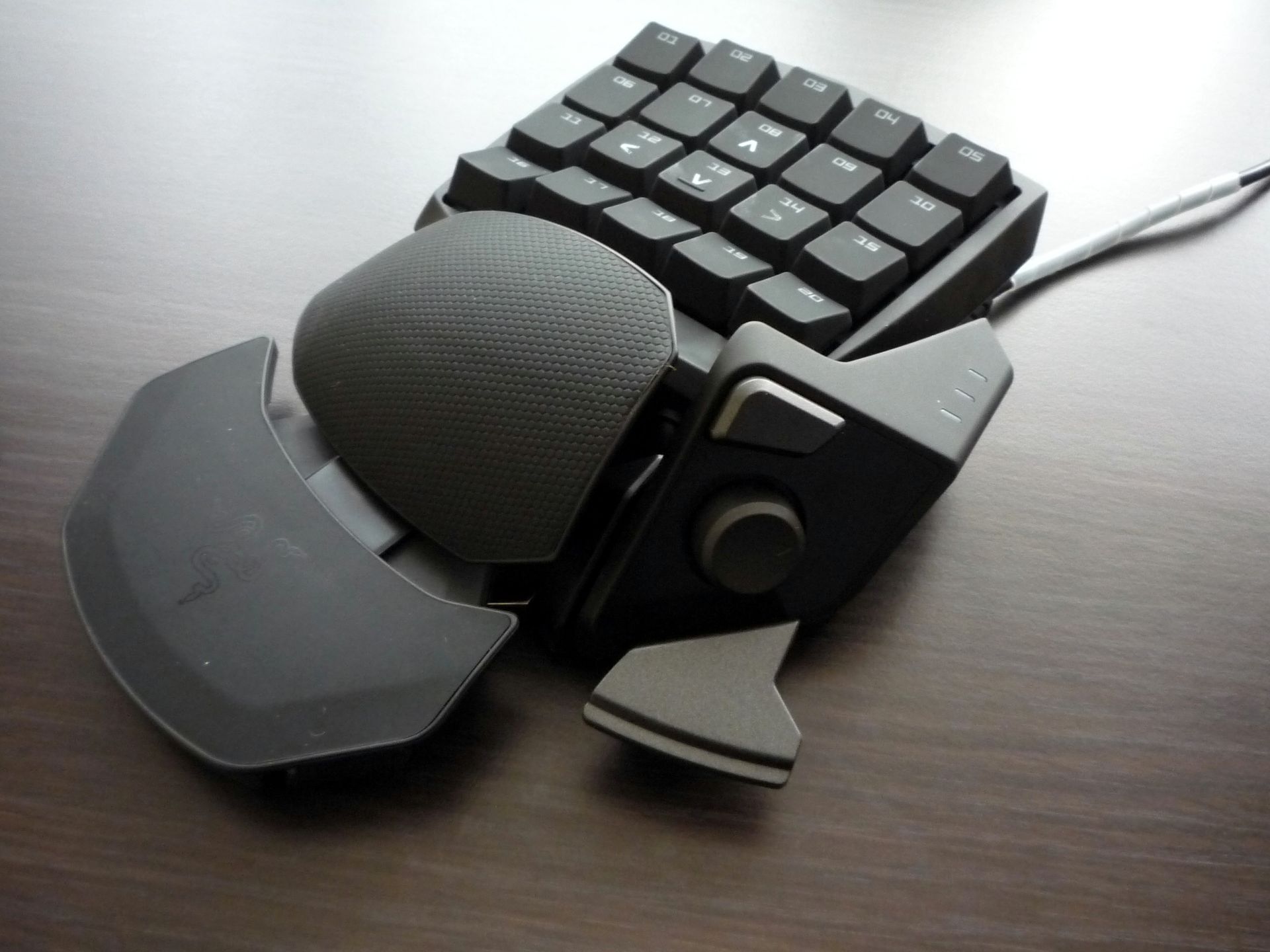 Razer Orbweaver – wszystko pod kontrolą [test] 9