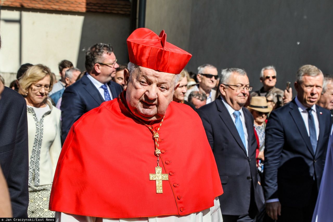 Polski Kościół ma twarz kardynała Dziwisza [OPINIA]