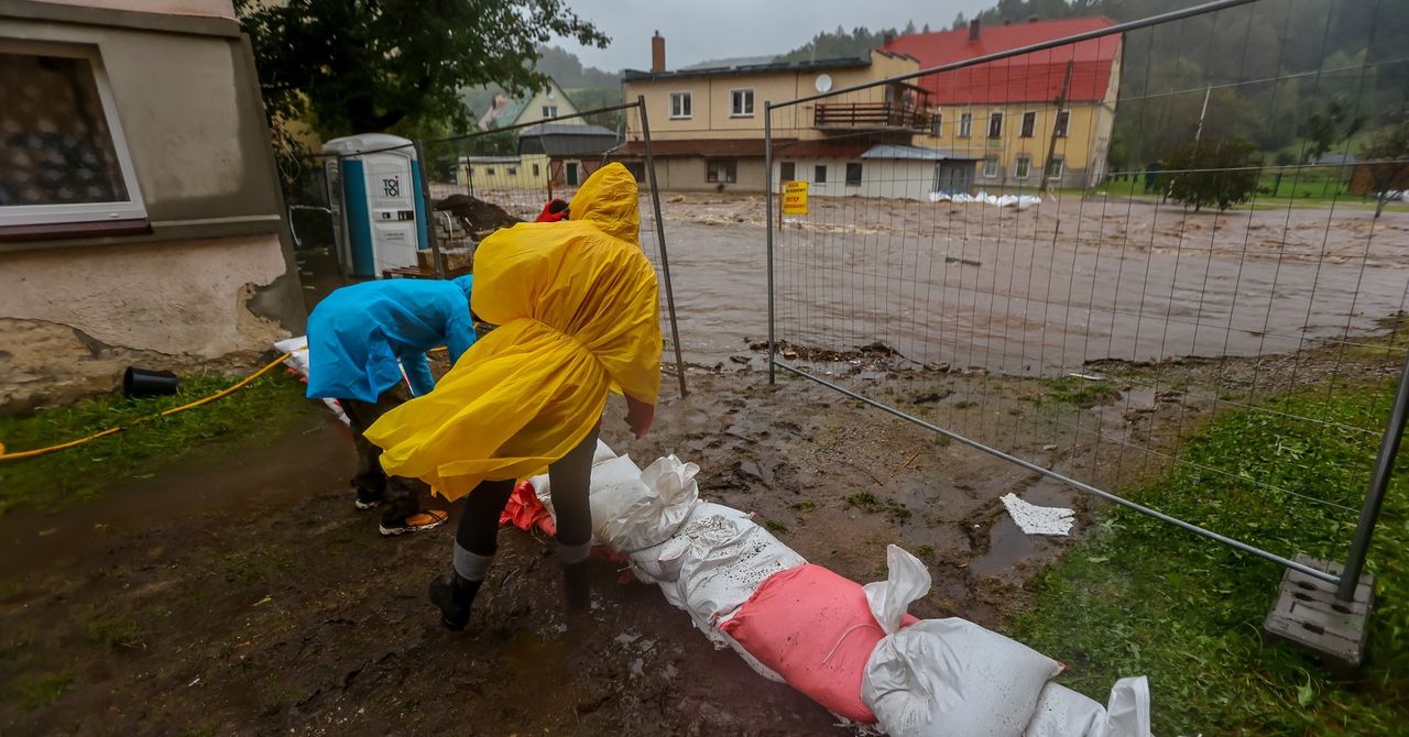 Dolny Śląsk: Ruszają inwestycje w zbiorniki retencyjne po powodzi