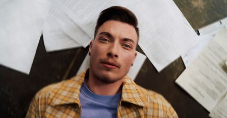 Nowy spot kampanii "Pora na Równość". W centrum uwagi prawa osób transpłciowych